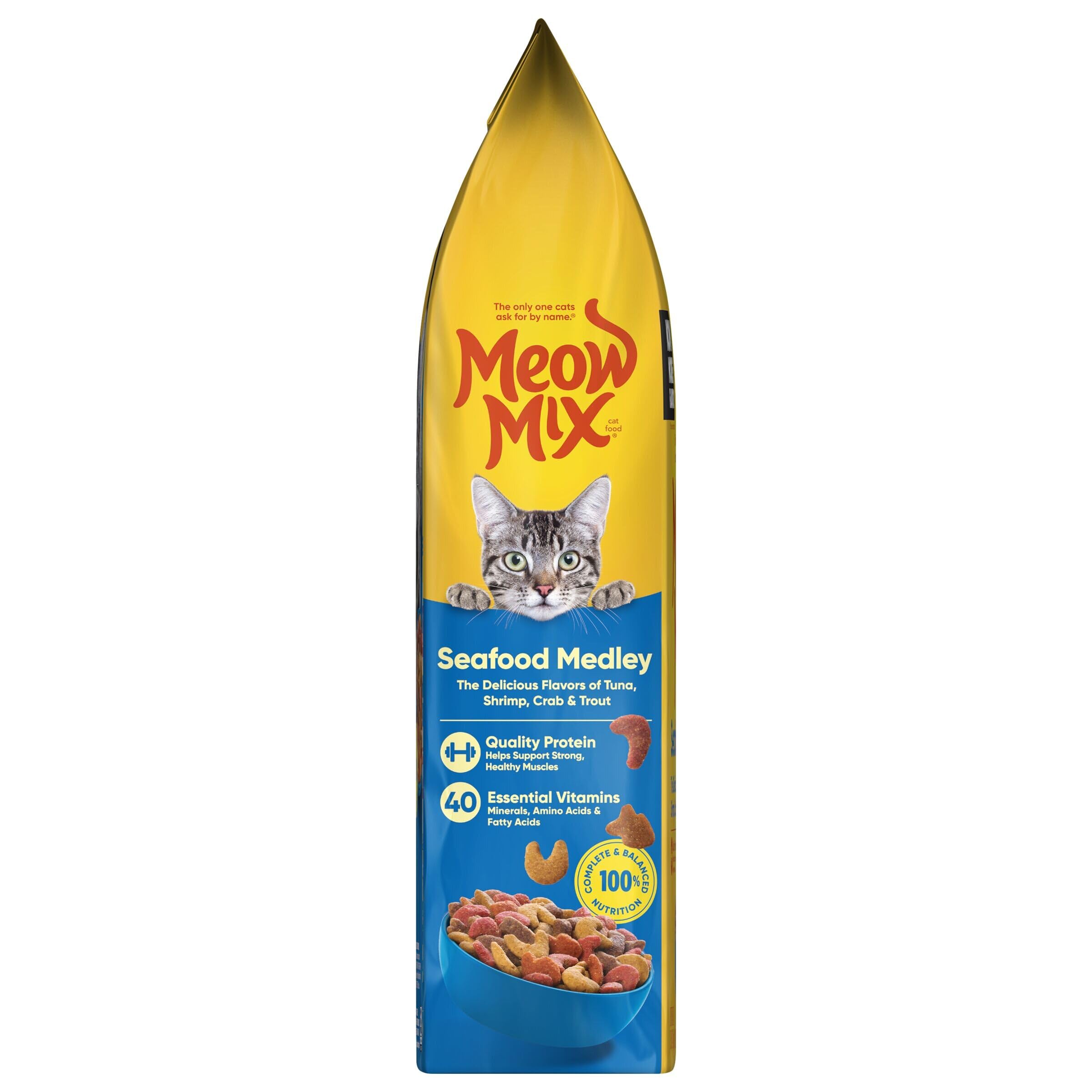 Meow Mix Seafood Medley, empaque práctico en estante para hogar.