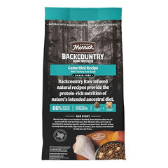 Piezas crudas congeladas Merrick Backcountry para sabor intenso.