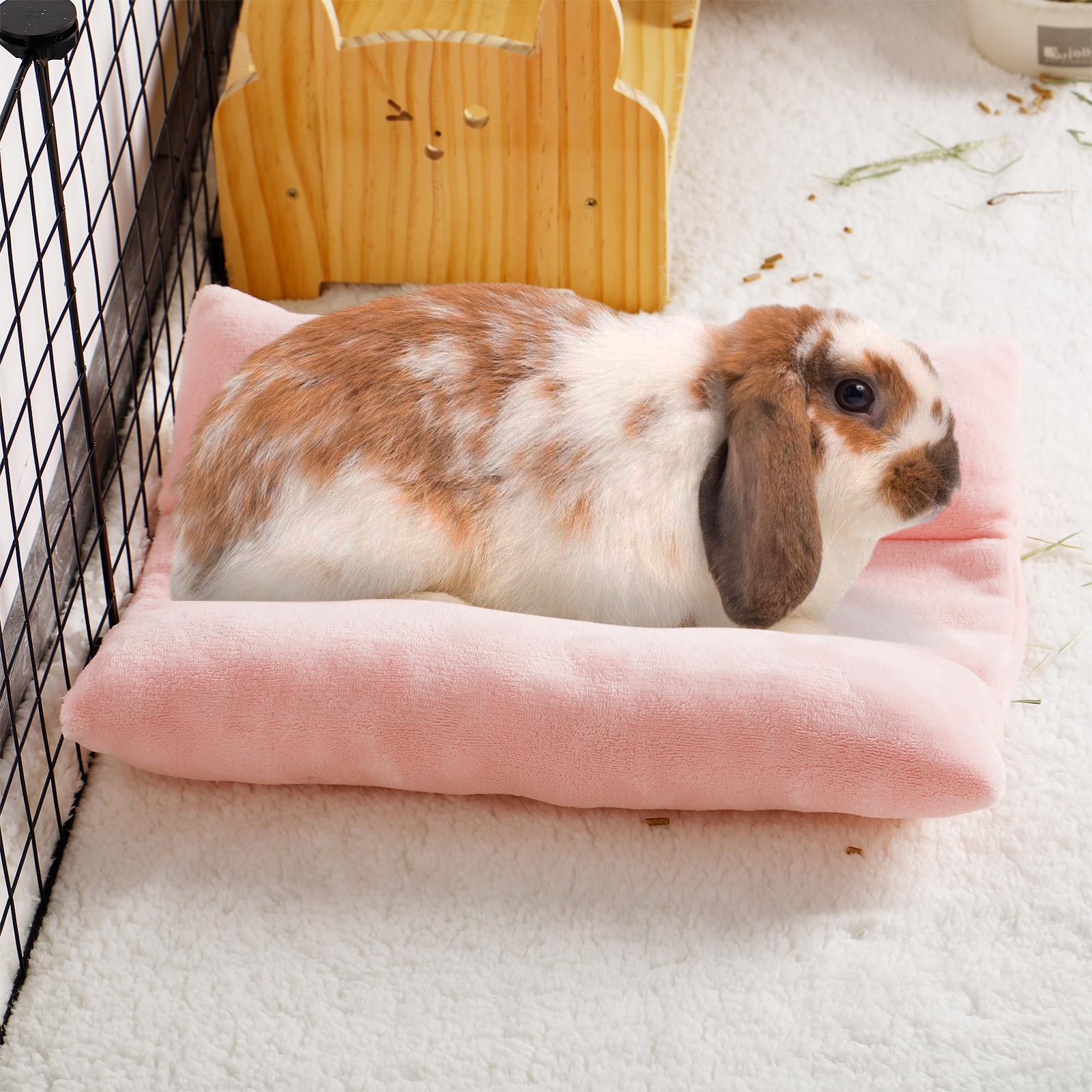 MEWTOGO cama conejo aporta apoyo suave a articulaciones durante el descanso.