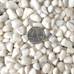 Base decorativa de Midwest Hearth para arreglos florales con acabado blanco elegante.