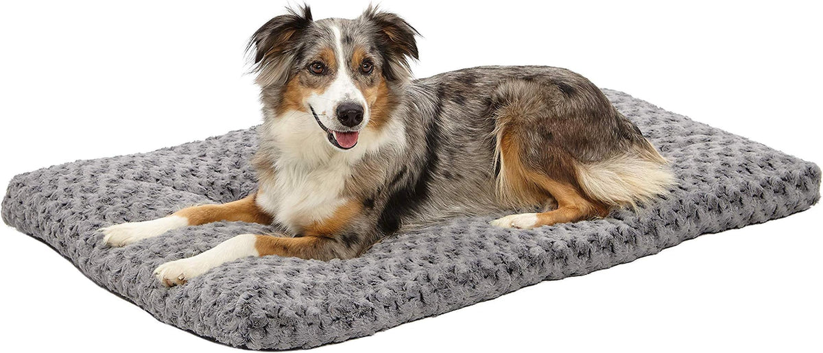 Cama MidWest QuietTime Deluxe Ombré Swirl para mascotas, descanso suave dentro de la jaula.