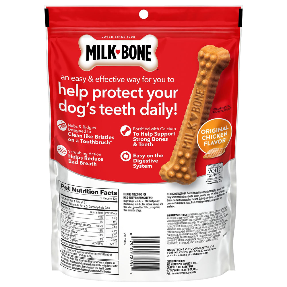 Milk-Bone masticables cepillado sabor pollo, ideal para razas pequeñas.