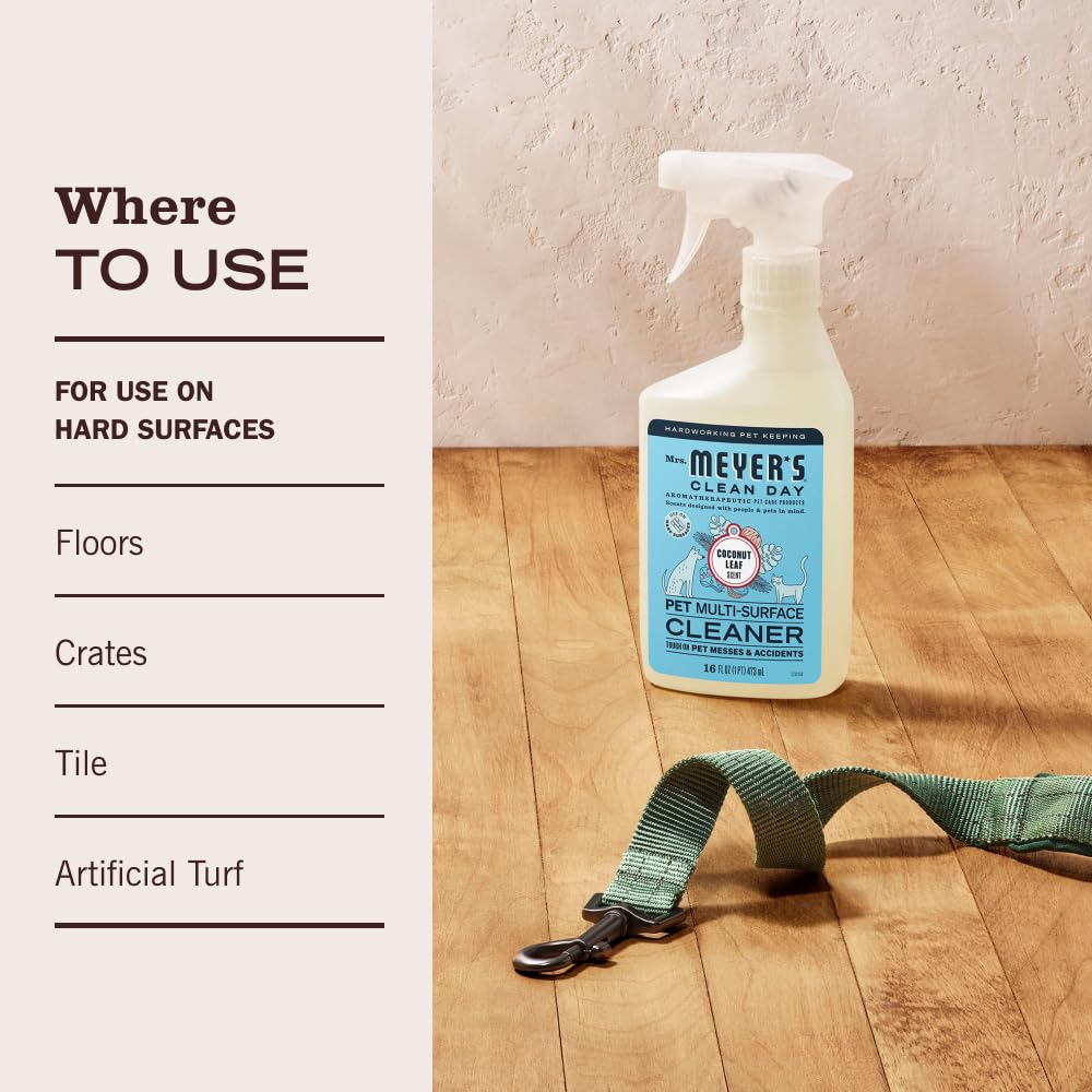 Cuidado del césped artificial con Mrs. Meyer’s Clean Day, aroma Coco Hoja.