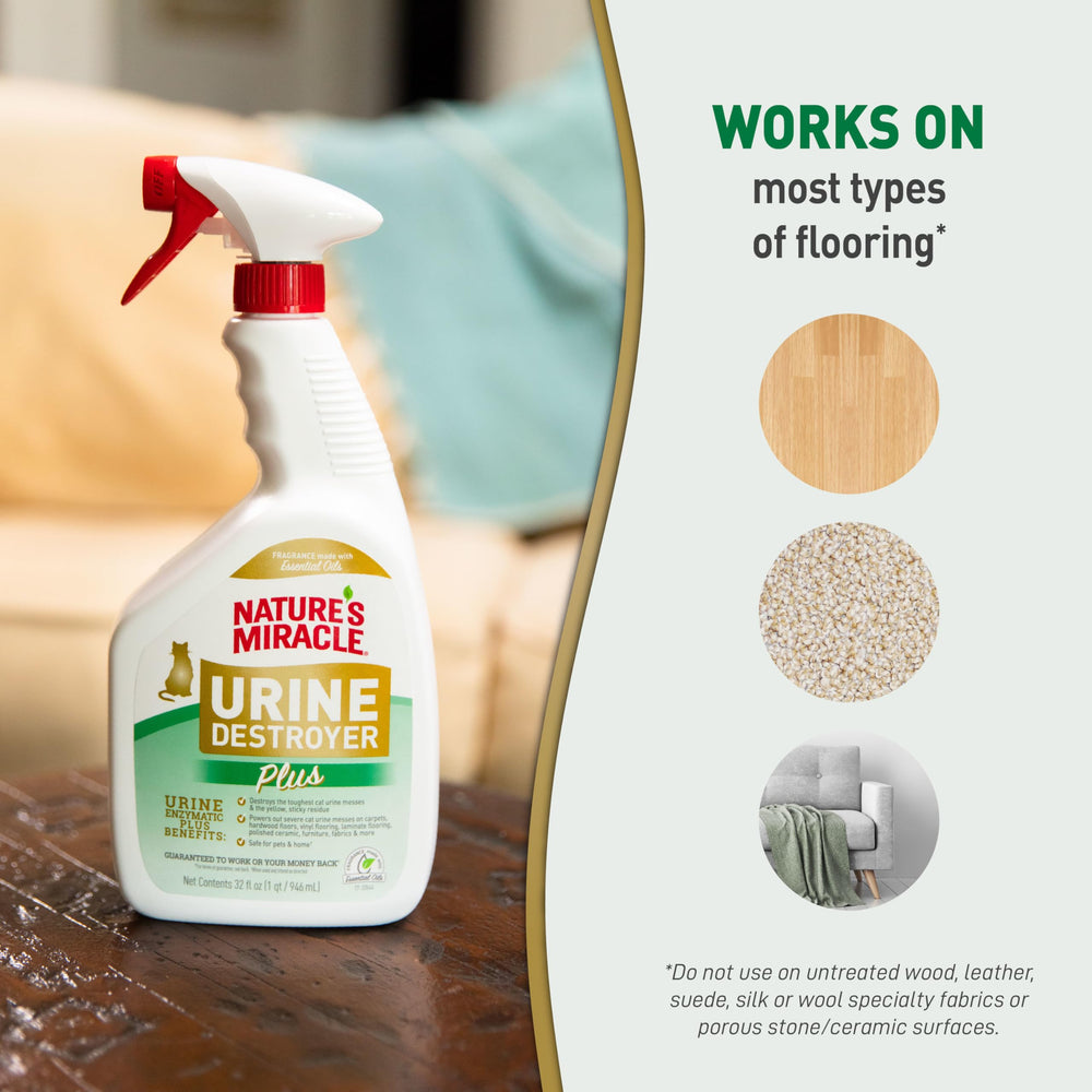 Nature’s Miracle Urine Destroyer Plus – pulvérisation rapide sur sols, tapis et tissus.