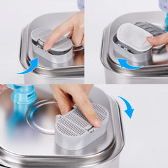 NautyPaws agua fresca constante para gatos en la fuente de acero inoxidable.