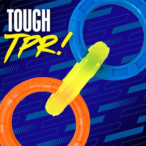 Nerf Dog 11.5in tres-anillos TPR Tug, vista lateral verde, perfecto para lanzar y recoger.
