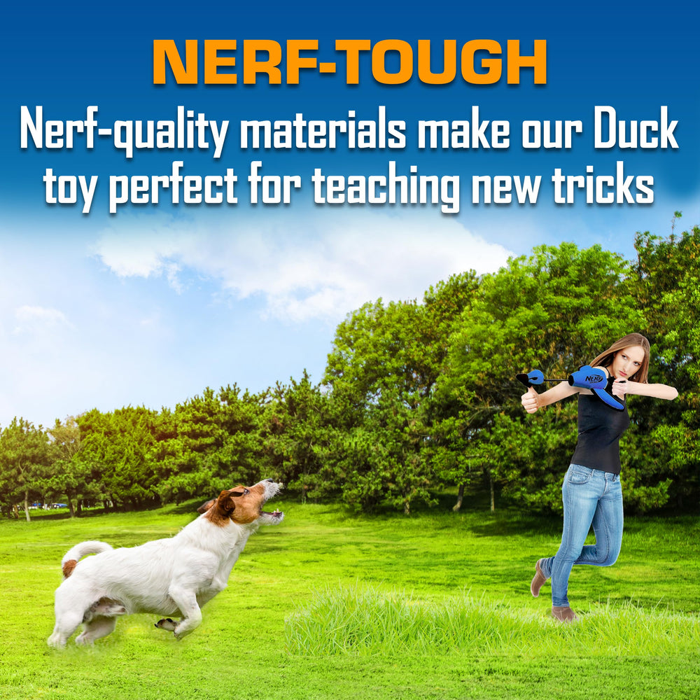 Pato-lanzador Nerf Dog con recubrimiento de poliuretano, diseño duradero para exterior.