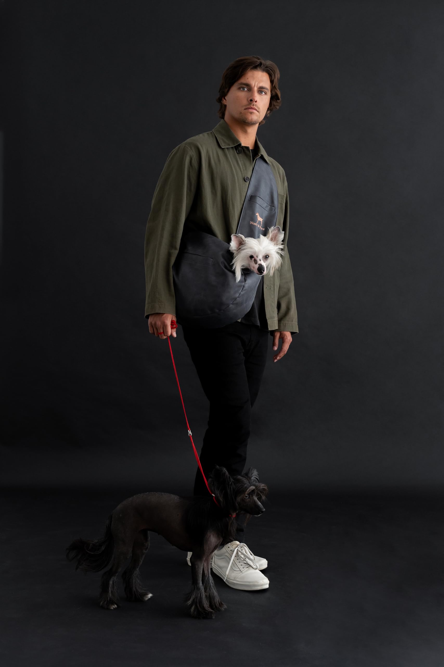 Noah & Paw bandolera adecuada para uso diario y viajes.