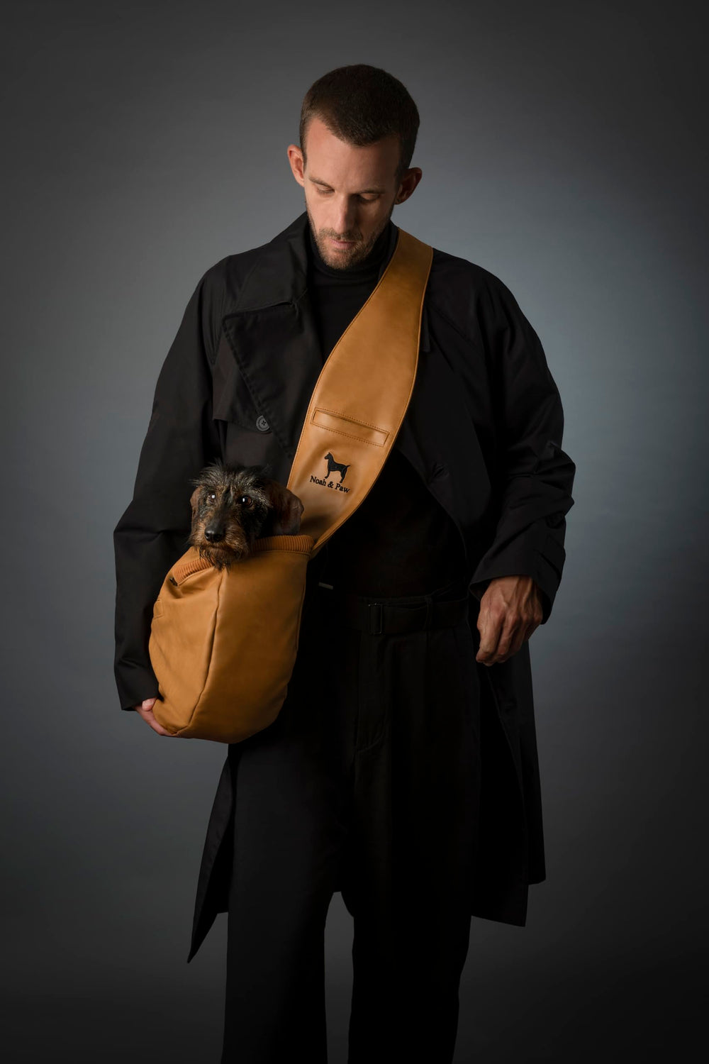 Noah & Paw Sling con seguridad de tres capas para mayor protección.