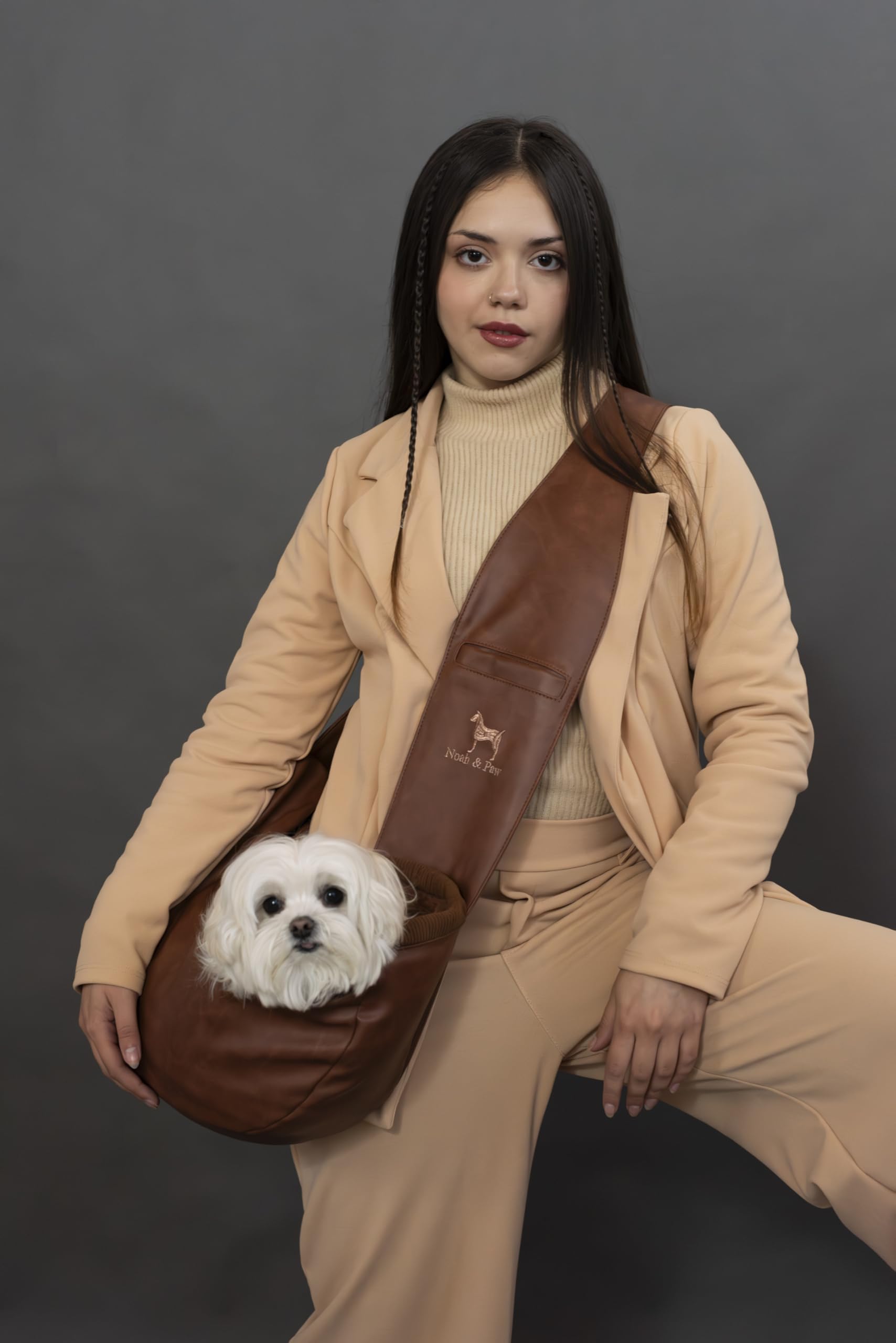 NOAH & PAW sling compatible con gatos pequeños para transporte cómodo