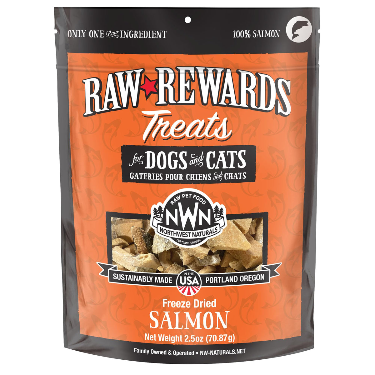 Northwest Naturals Premios Salmón en empaque, snack natural para perros y gatos.