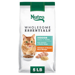 Nutro Wholesome Essentials gato seco pollo arroz interior, sabor favorito para gatos de interior.