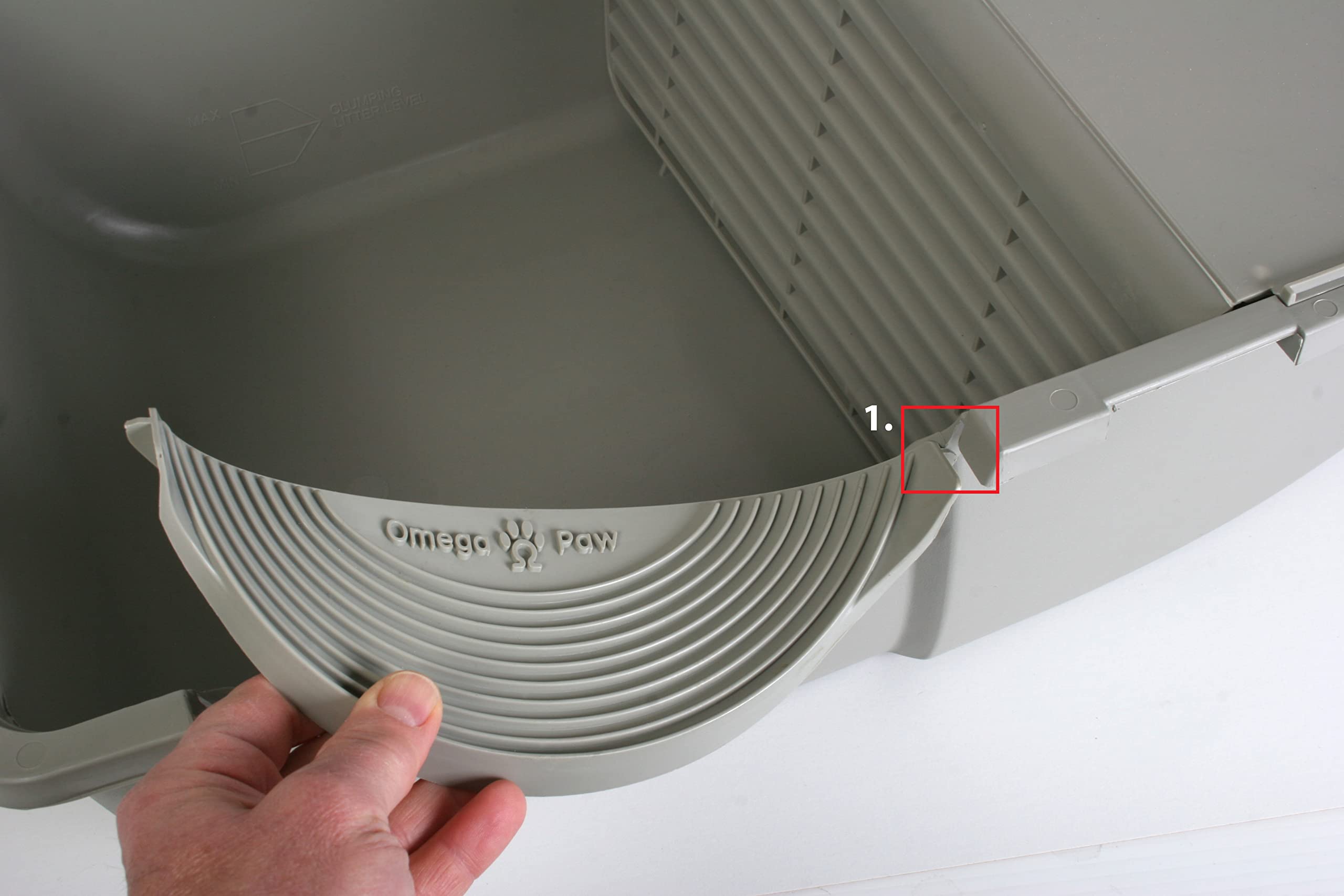Omega Paw Rodar y Limpiar: compatible con arena aglomerante para filtros eficientes.