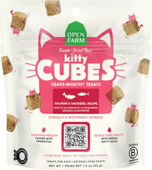 Open Farm Kitty Cubes con salmón y caballa para una merienda proteica para gatos