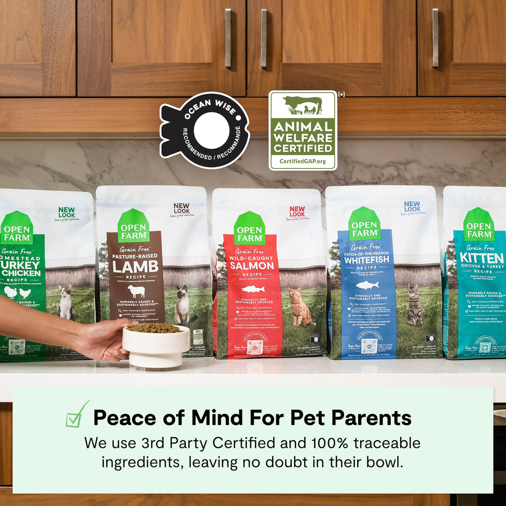 Open Farm frutas sin OGM para gatos, vitaminas naturales y sabor suave.