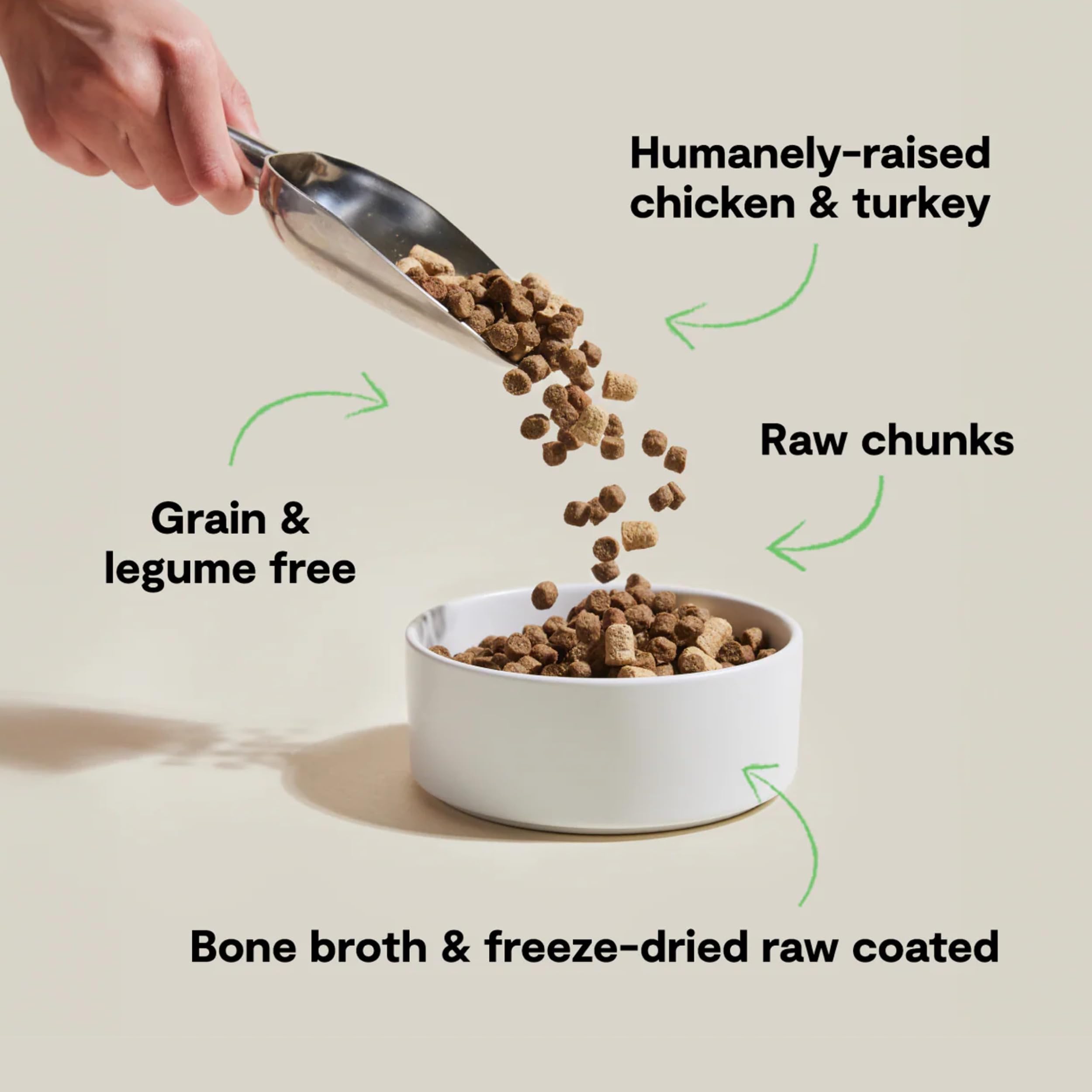 Kibble de Open Farm recubierta con caldo de hueso para palatabilidad