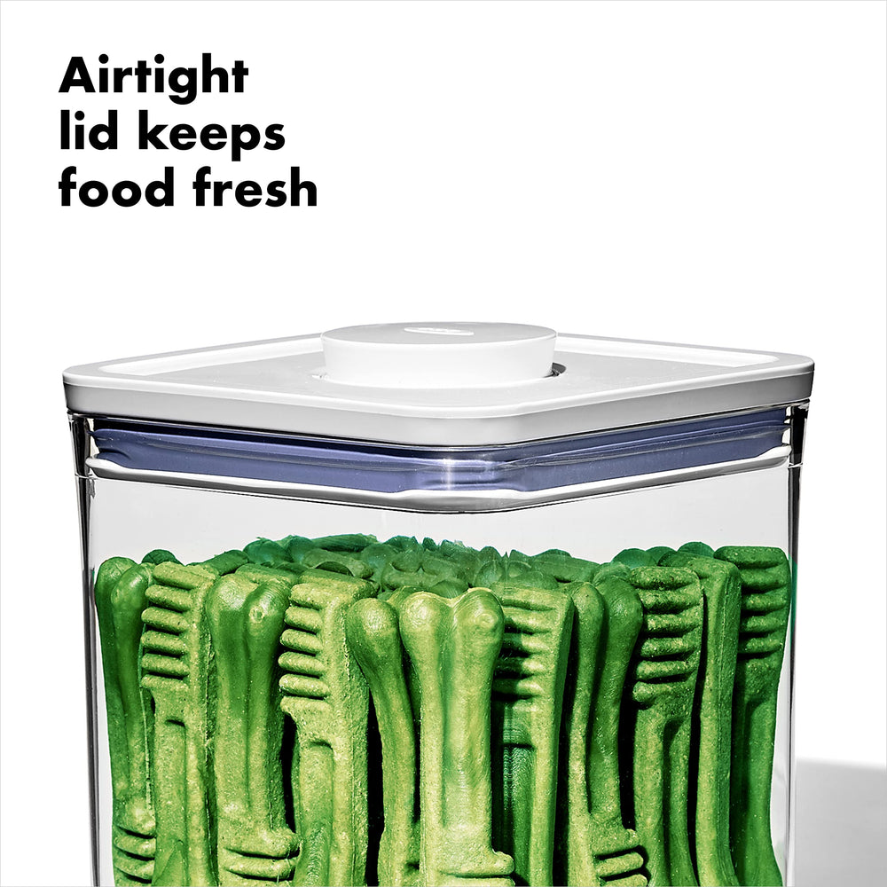 OXO Good Grips Pet POP diseño cuadrado facilita apilar y ahorrar espacio