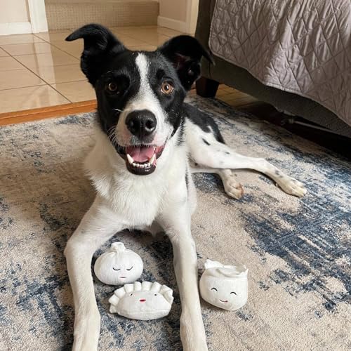 Pearhead Dim Sum: juguete perro con chirriador, ideal para juegos de búsqueda.
