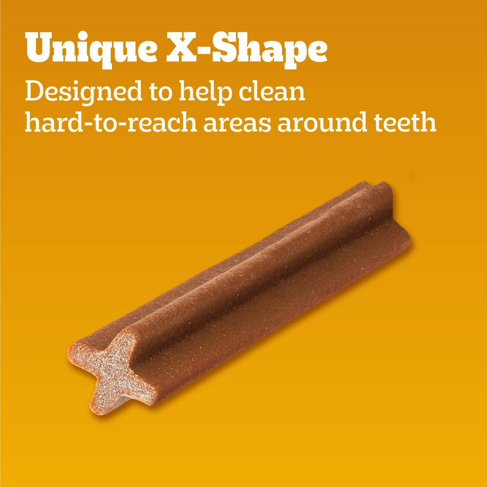 Pedigree Dentastix masticables para perros pequeños con sabor carne.