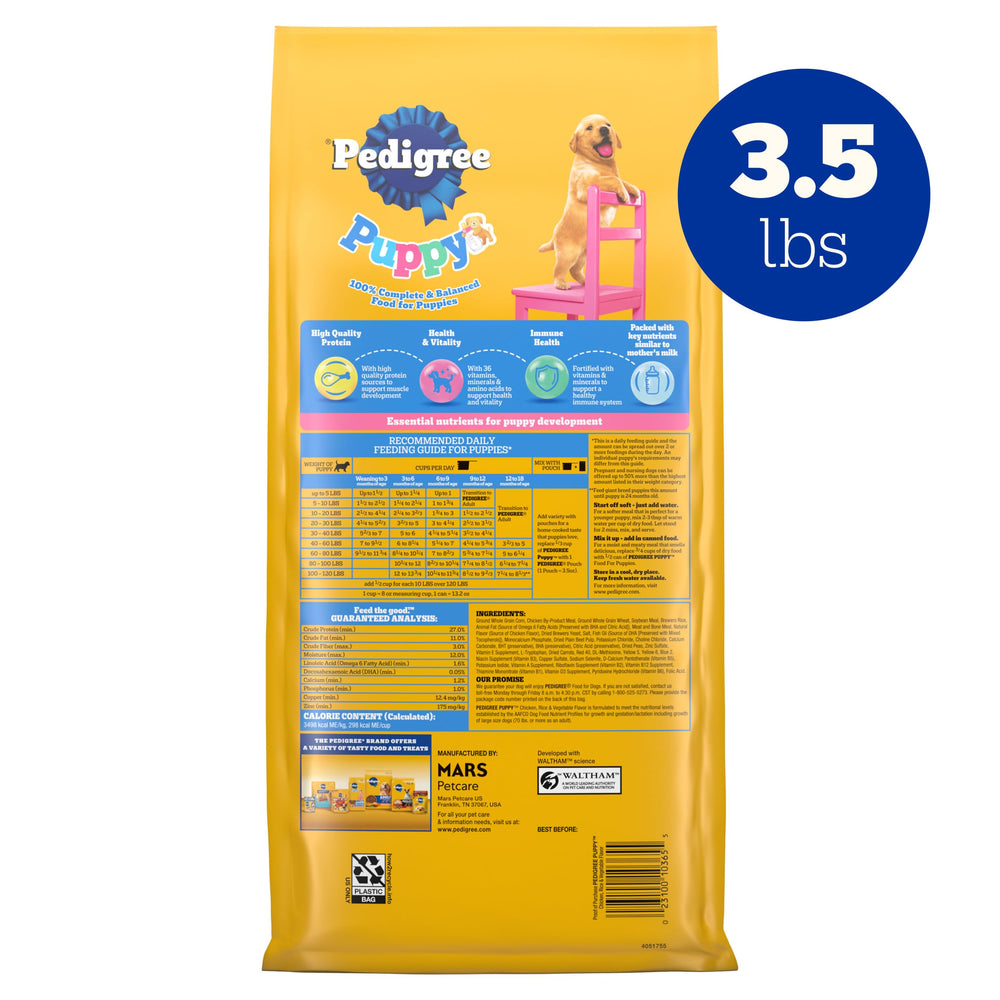 Pedigree etiqueta con vitaminas y minerales para cachorros que apoyan la vitalidad diaria.