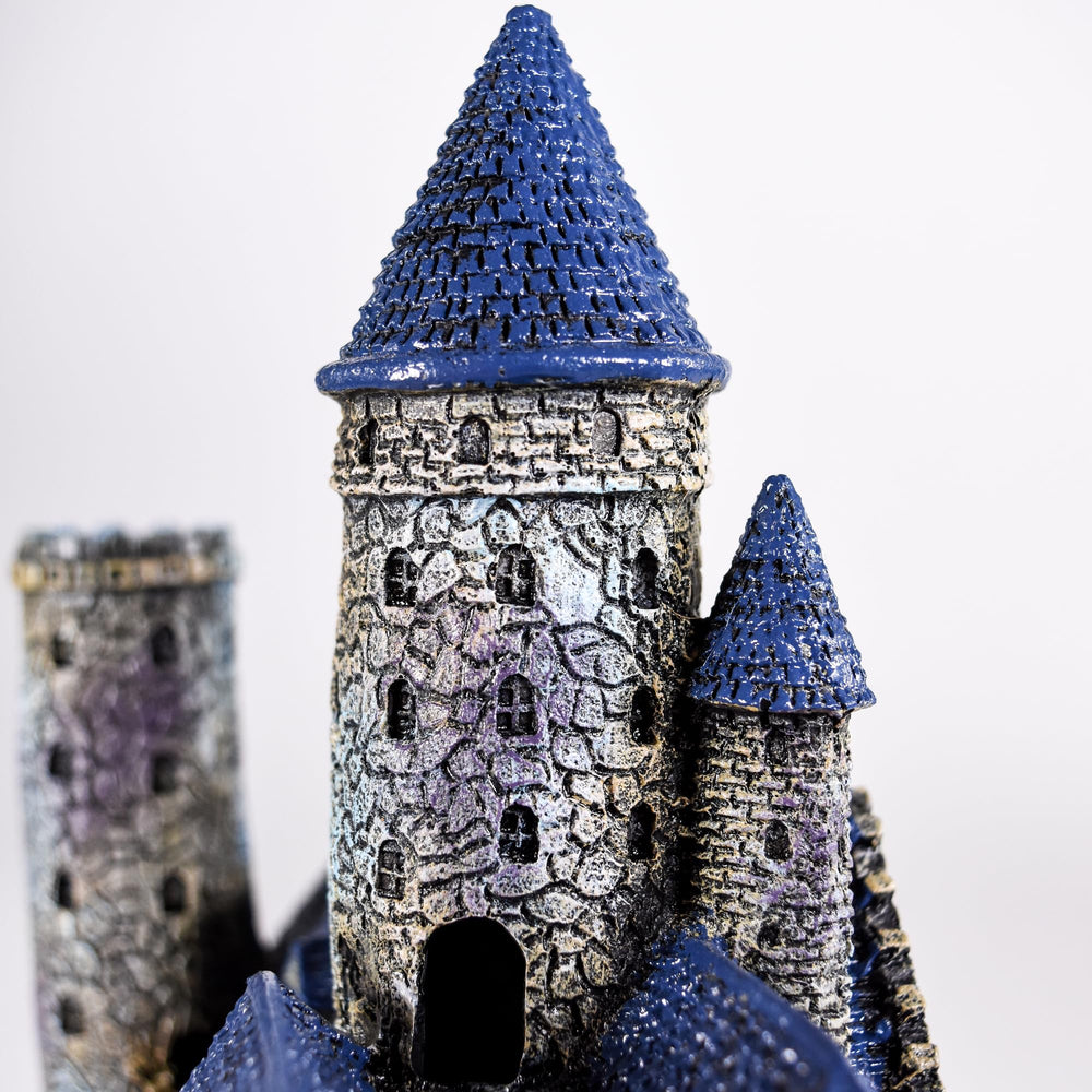Penn-Plax Age-of-Magic castillo mago base: estable y seguro para acuario mixto.