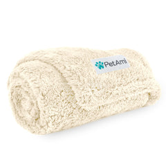 PetAmi manta impermeable con sherpa para perros, protege el sofá y ofrece confort.