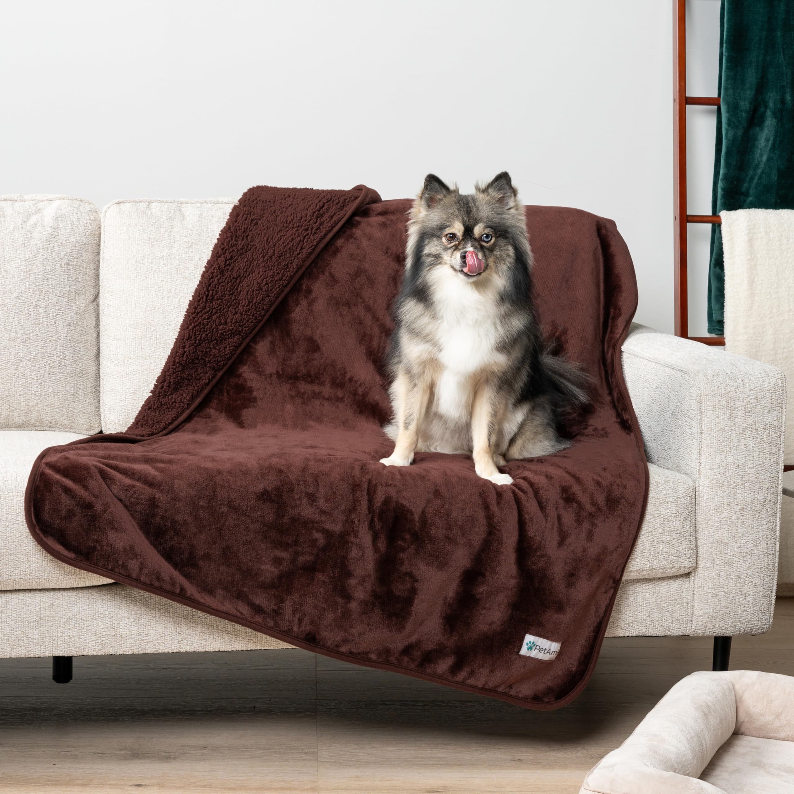 PetAmi manta tamaño mediano-grande adecuada para perros y gatos grandes.