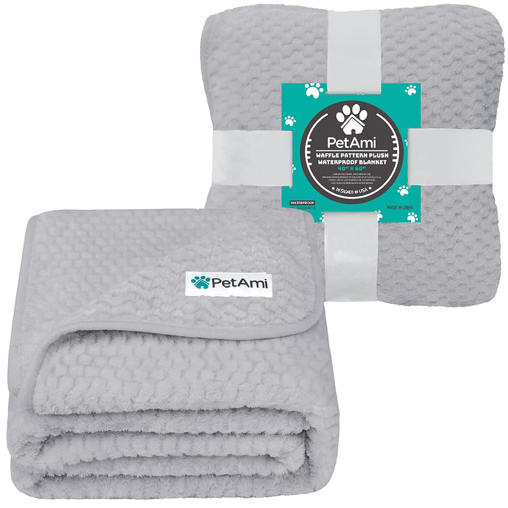 PetAmi protector de sofá para perros mantiene el área libre de trazos y pelos.