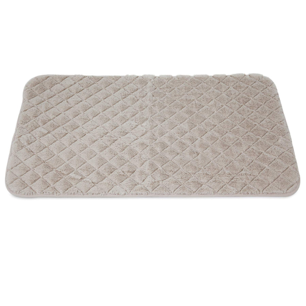 Petmate SNOOZZY Cream: base antideslizante dentro de la kennel para descanso seguro.