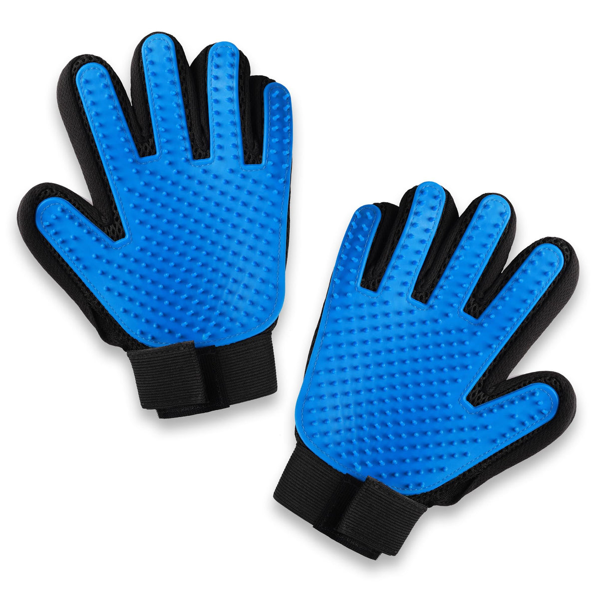 Pets First guantes de cepillado en la mano mostrando limpia eficacia del pelo