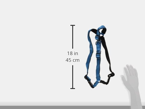 PetSafe Deluxe Easy Walk, ajuste rápido en el hombro para calce seguro.
