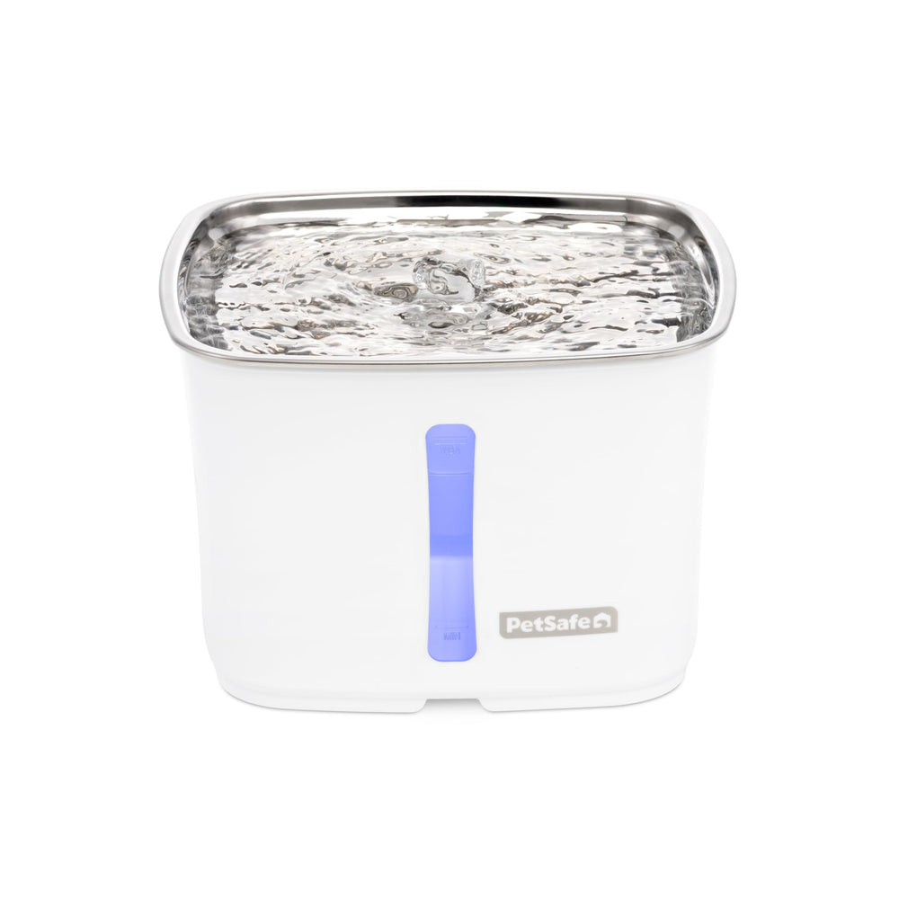 PetSafe Viva bebedero con filtración dual ofrece agua más limpia para las mascotas.