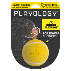 Pelota masticable con chirrido de Playology para perros medianos, ideal para juego prolongado.