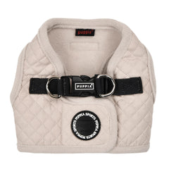 Arnés Puppia Irvin con patrón diamante en crema, ideal para salidas frías.