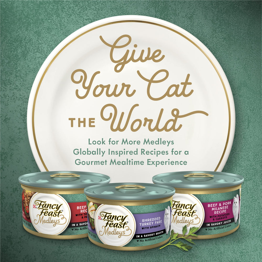Purina Fancy Feast Medleys: presentación en caldo suave que facilita el servicio.