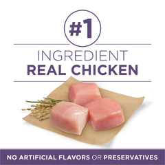 Purina ONE ingrediente principal pollo, fuente de proteína para músculos fuertes.