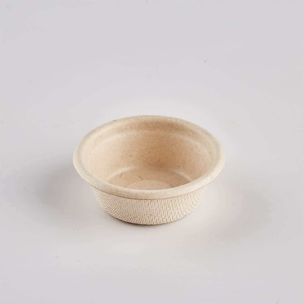 Facilidad de limpieza y ahorro de alimento al usar tazas desechables.