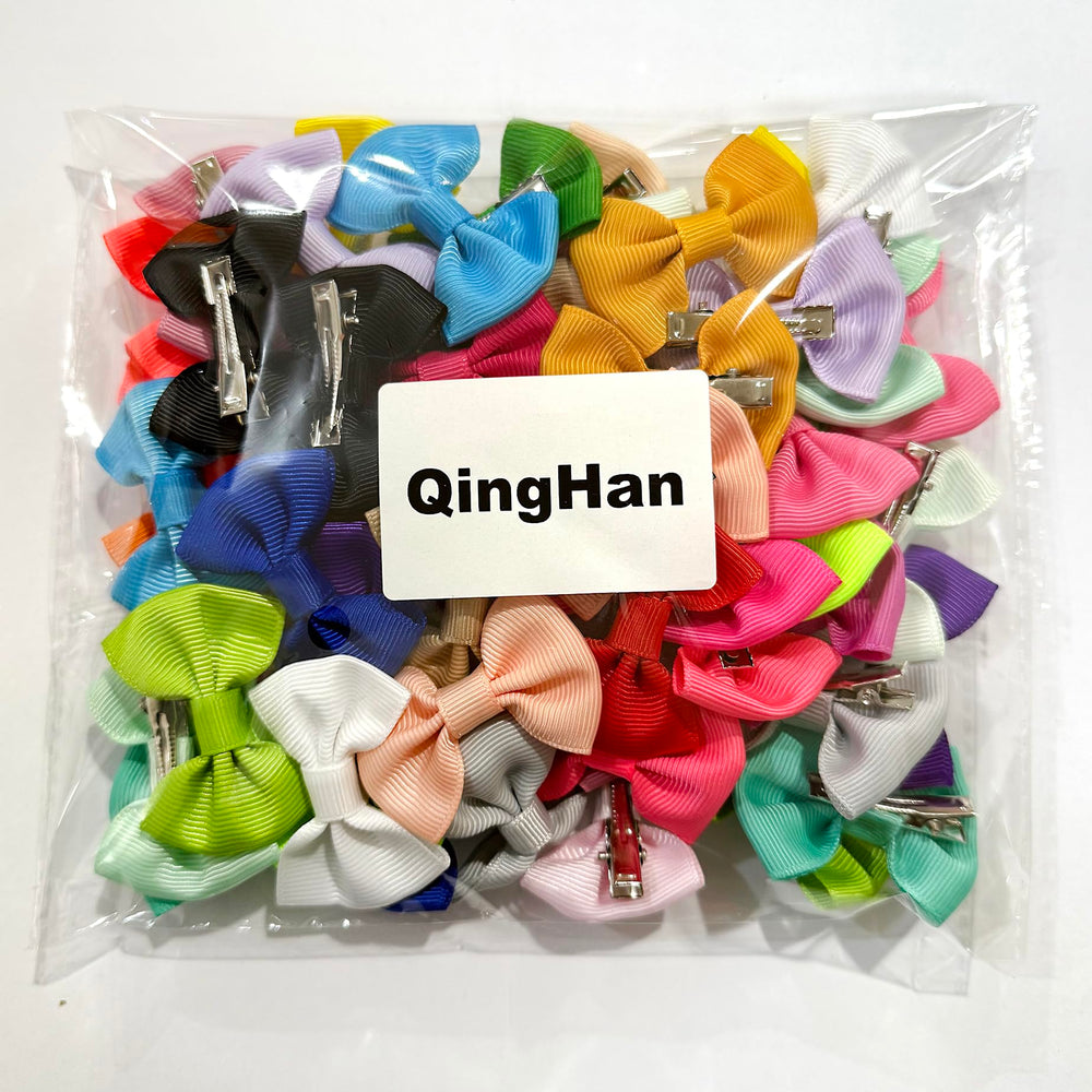 Lazo QingHan con diseños variados para perros pequeños.