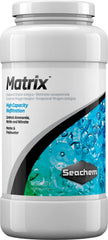 Seachem Matrix 500 mL, medio biológico poroso para filtración eficiente en acuarios.