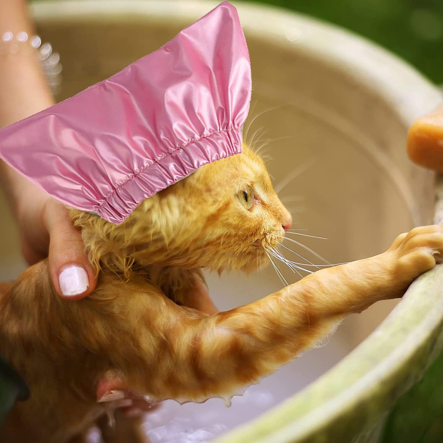 SEZDEKI paquete incluye 1 sombrero para baño de mascotas.