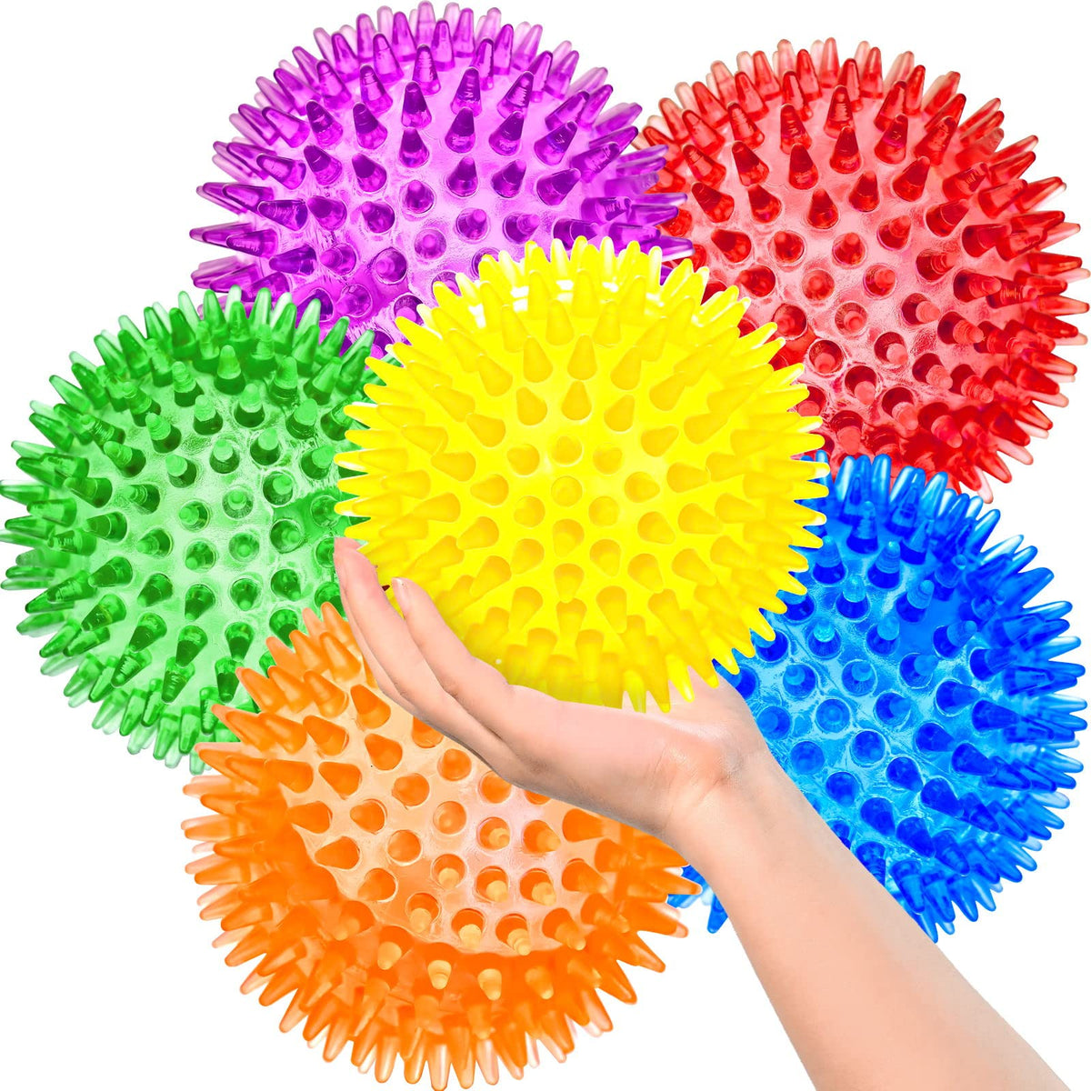 SHARLOVY Pelota grande de 3,5 pulgadas con chirrido para juego activo al aire libre.