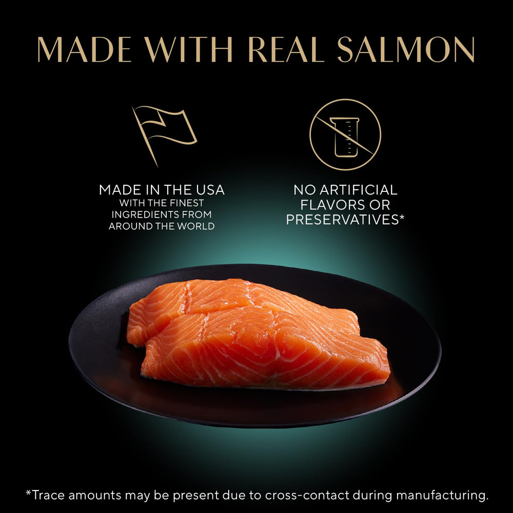 Sheba paté de salmón, producido en Estados Unidos con altos estándares.