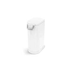 simplehuman contenedor de alimento para mascotas en vista frontal, mantiene fresco el alimento