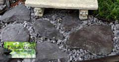 Small World Slate & Stone – Pizarra gris para paludarios, profundidad visual y hábitats.