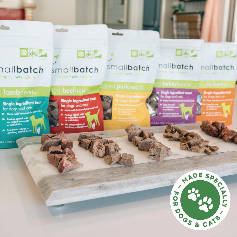 smallbatch-pets-ingrediente-unico-corazon-cerdo-liofilizado: comida simple y sabrosa para perros y gatos.