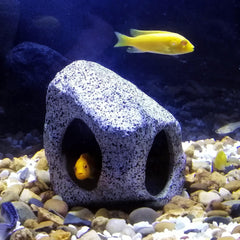 SpringSmart cerámica texturada granito: diseño natural que realza el acuario.
