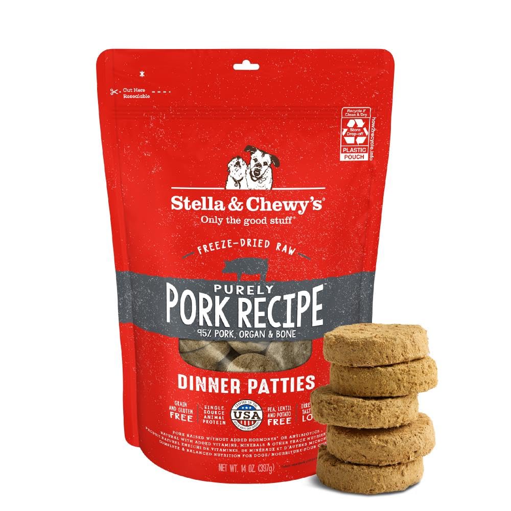 Pastilla de Stella & Chewy's con cerdo, ideal para estimular el apetito de perros quisquillosos.