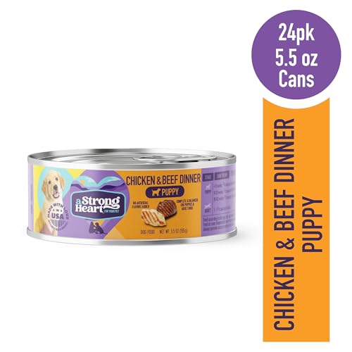 Strongheart cachorros disfrutan sabores pollo y res para una comida sabrosa.
