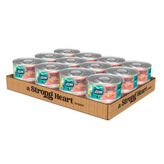 Strongheart lata para gato con pollo y salmón en salsa, sabor delicioso