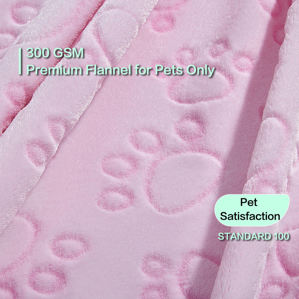 Manta Stuffed para gato con huella rosa, tacto suave para descansar.